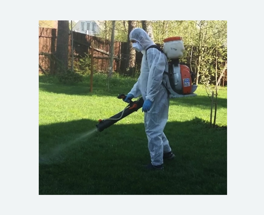 Обработка территории от клещей в Усть-Катаве